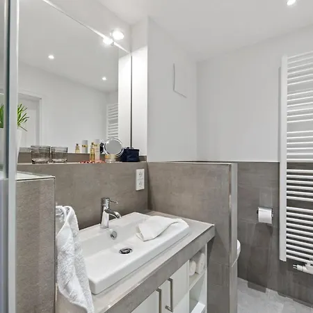 Schulstr_ 15 _sinja_ Apartamento